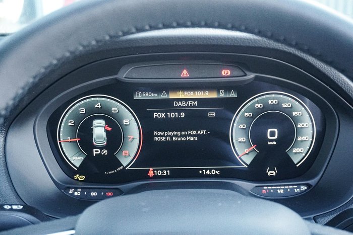 2025 Audi Q2 35 TFSI S line edition
