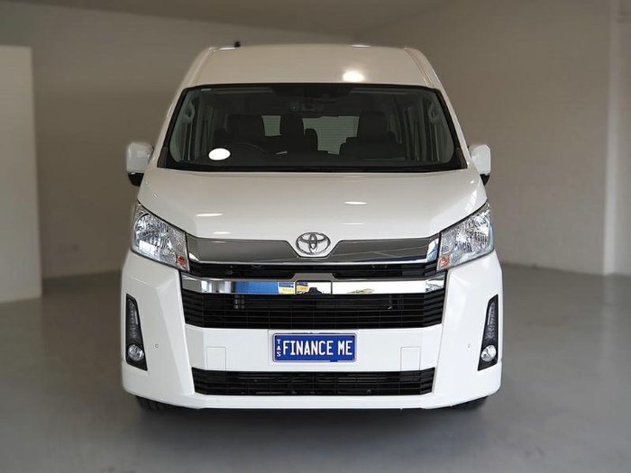 2020 Toyota Hiace Commuter GL