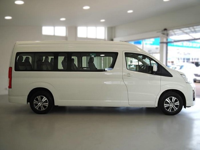 2020 Toyota Hiace Commuter GL