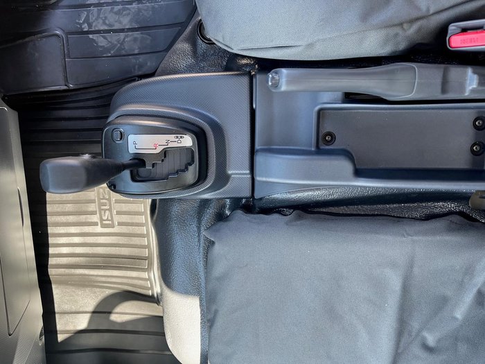 2025 Isuzu NNR 45-150 Car Licence With Cantilever Tailgate IN STOCK NOW!!! White