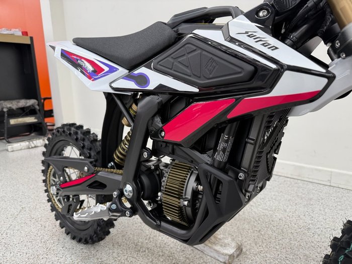 2025 Sur-ron HYPER BEE PINK