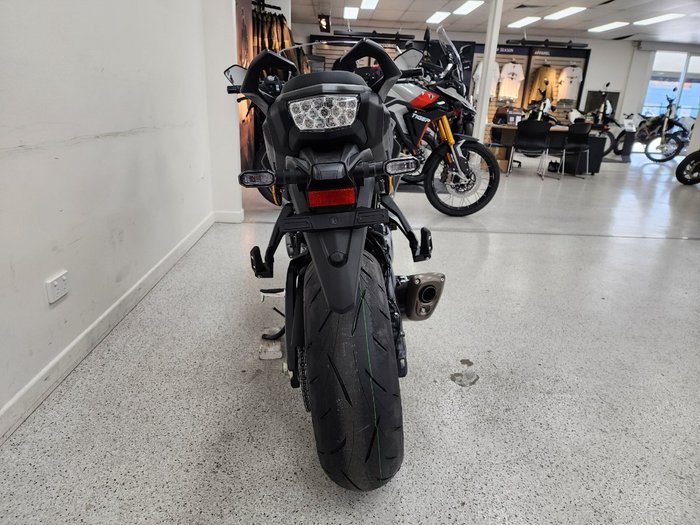 2025 Suzuki GSX-S1000GT grey