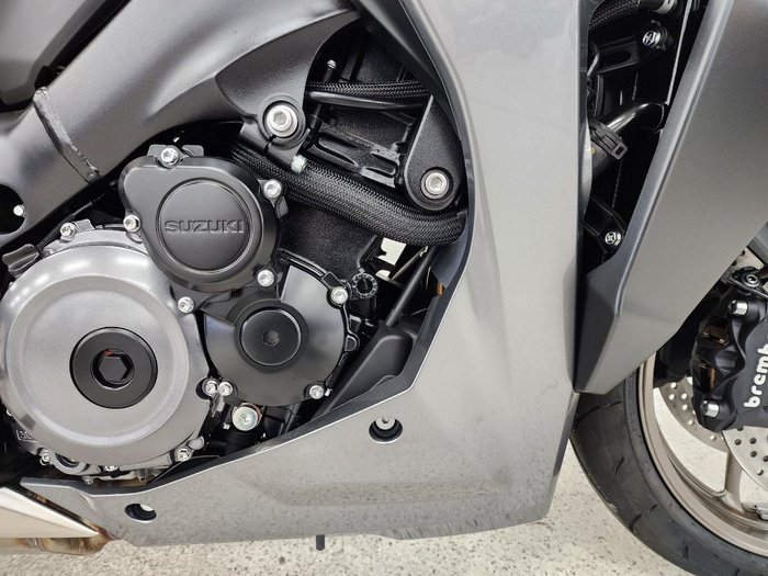 2025 Suzuki GSX-S1000GT grey