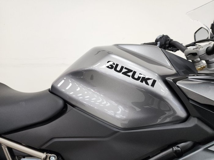 2025 Suzuki GSX-S1000GT grey