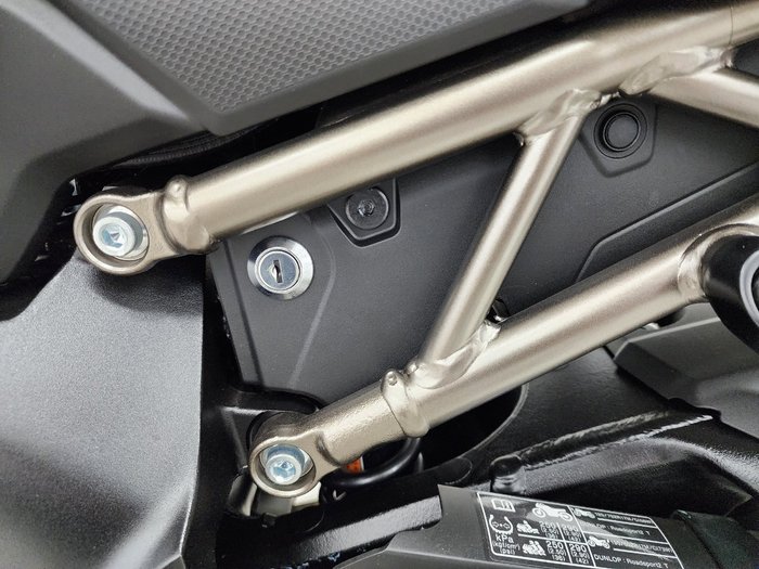 2025 Suzuki GSX-S1000GT grey