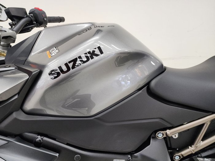 2025 Suzuki GSX-S1000GT grey