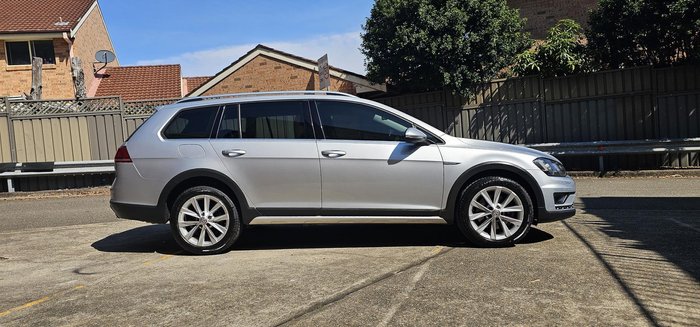 2016 Volkswagen Golf Alltrack 132TSI 7 MY16 Four Wheel Drive Reflex Silver