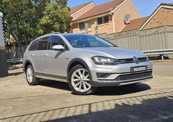 2016 Volkswagen Golf Alltrack 132TSI 7 MY16 Four Wheel Drive Reflex Silver