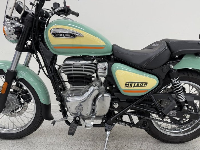 2024 Royal Enfield METEOR 350 AURORA Green