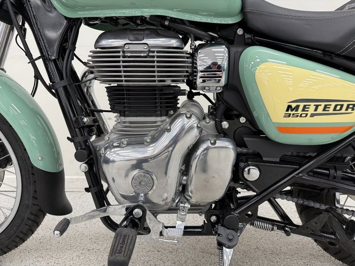 2024 Royal Enfield METEOR 350 AURORA Green
