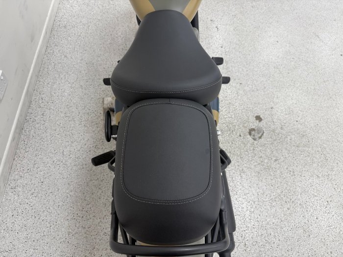 2025 Royal Enfield CLASSIC 350 SIGNALS SIGNALS CO