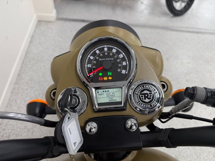 2025 Royal Enfield CLASSIC 350 SIGNALS SIGNALS CO