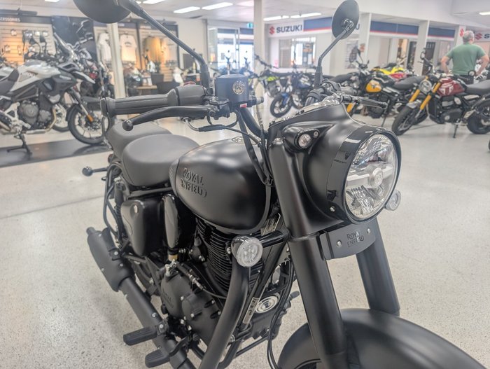2025 Royal Enfield CLASSIC 350 DARK Black