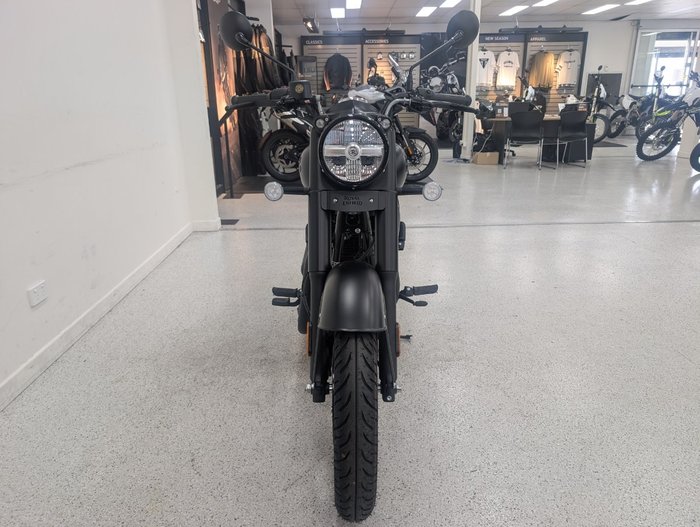 2025 Royal Enfield CLASSIC 350 DARK Black