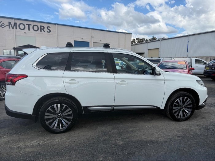 2019 MITSUBISHI OUTLANDER LS 7 SEAT (AWD)