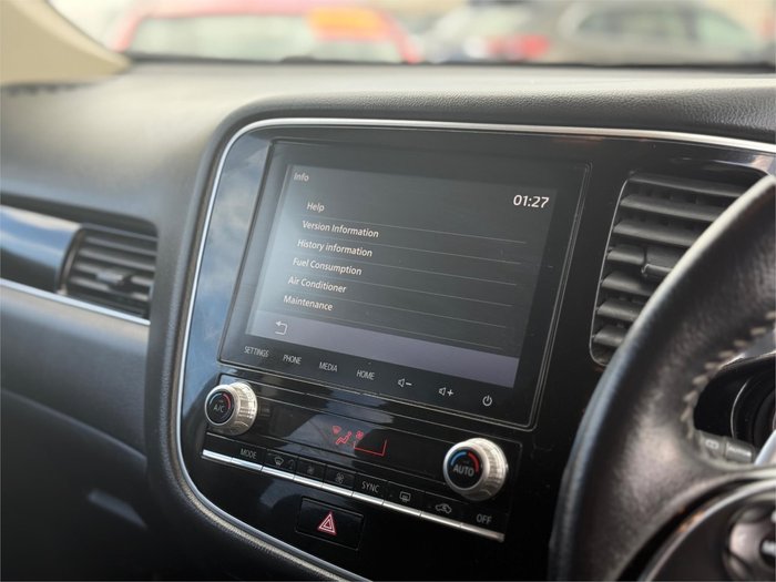 2019 MITSUBISHI OUTLANDER LS 7 SEAT (AWD)