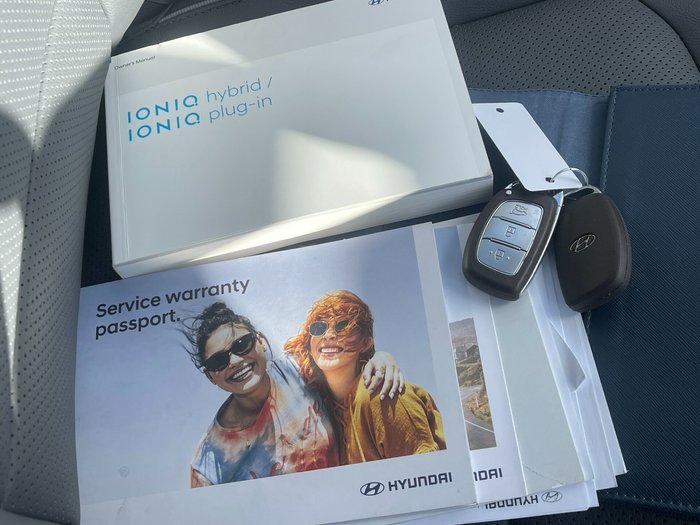 2021 Hyundai IONIQ Plug-in Premium