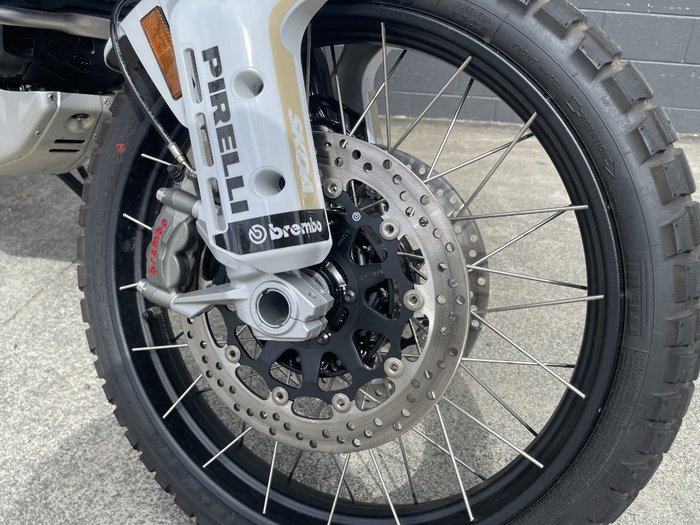 2022 DUCATI DESERTX WHITE