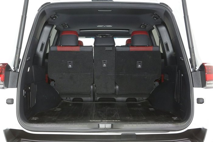 2022 Toyota Landcruiser GR Sport