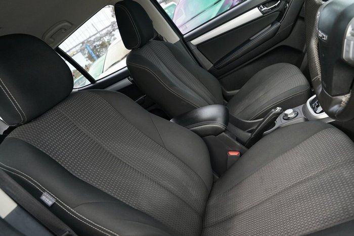 2018 Isuzu MU-X LS-M