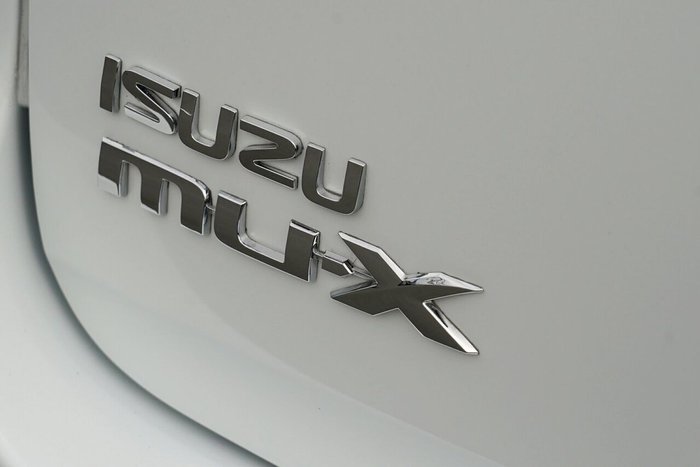 2018 Isuzu MU-X LS-M