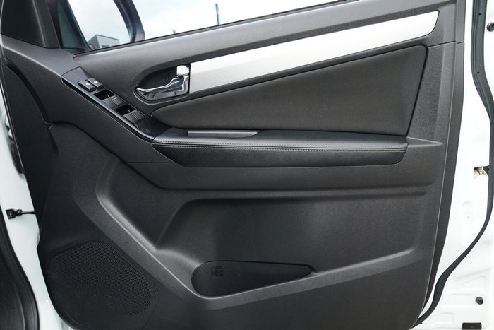 2018 Isuzu MU-X LS-M