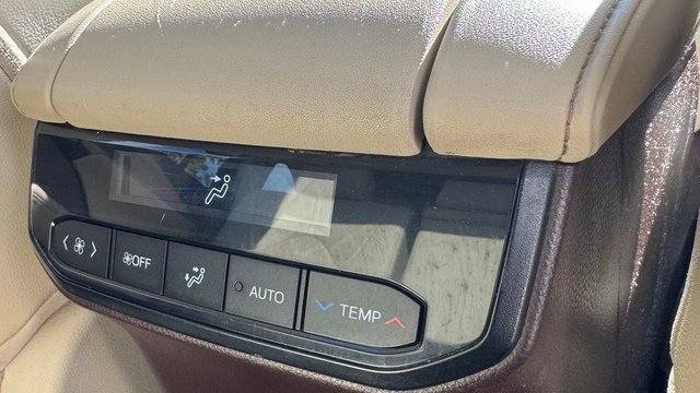 2021 TOYOTA KLUGER