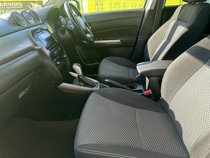 2020 Suzuki Vitara 2WD