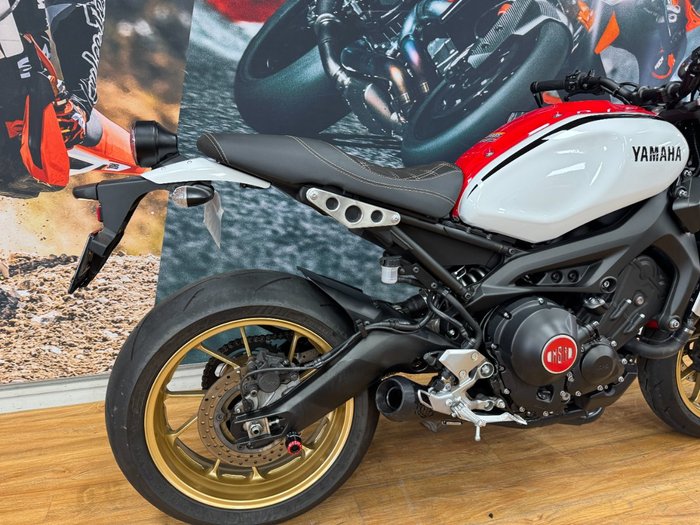 2021 Yamaha XSR900 (MTM850A) WHITE