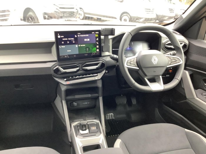 2025 Renault Duster Techno