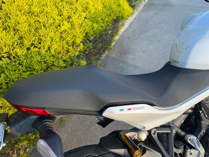 2018 DUCATI SUPERSPORT S White