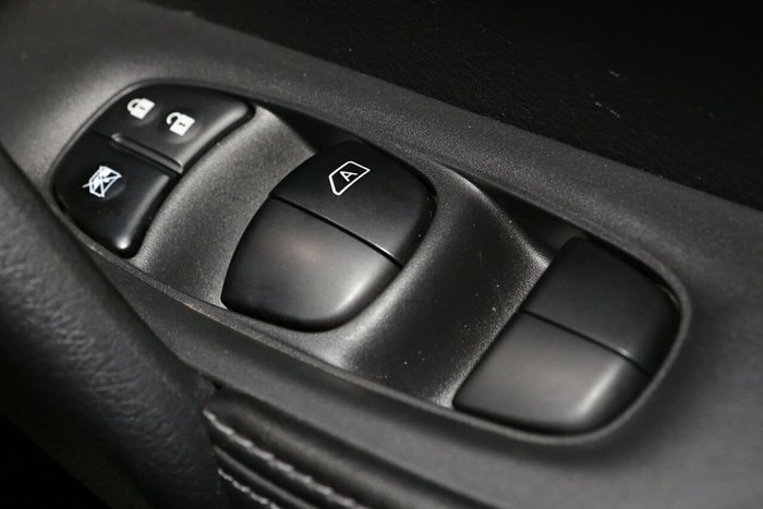 2021 Nissan X-TRAIL ST