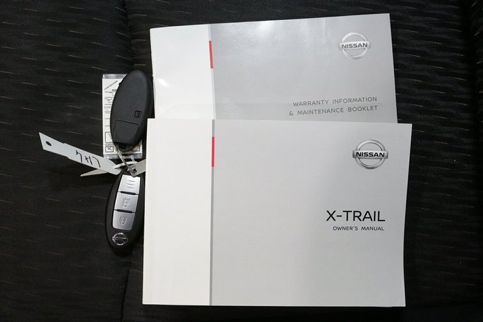 2021 Nissan X-TRAIL ST