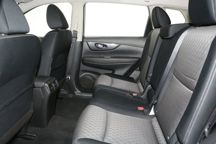 2021 Nissan X-TRAIL ST