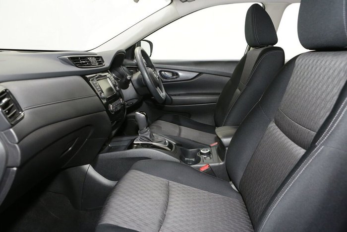 2021 Nissan X-TRAIL ST