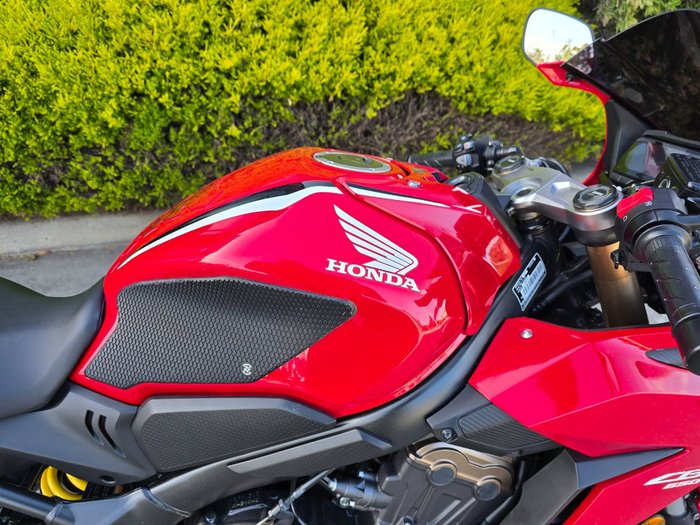 2019 Honda CB650R Red