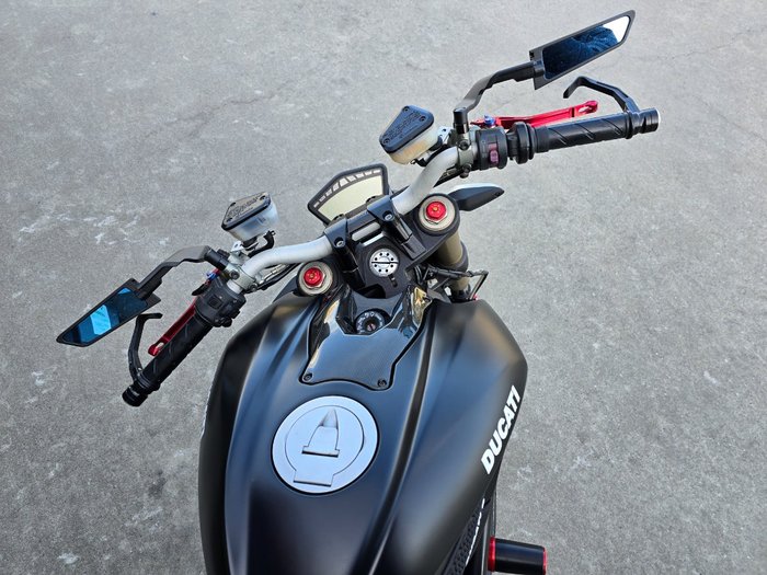 2012 DUCATI STREETFIGHTER 848 Black