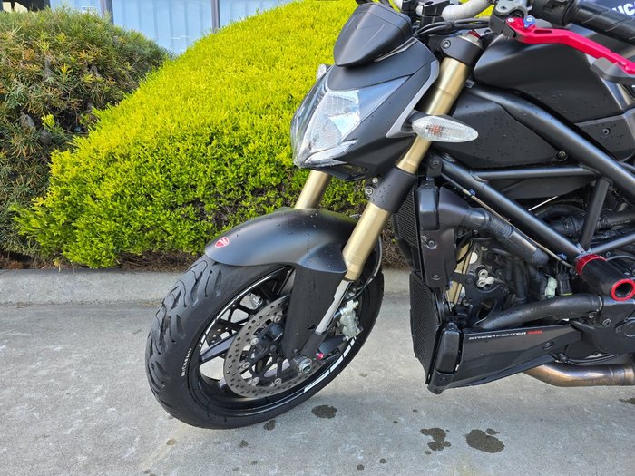2012 DUCATI STREETFIGHTER 848 Black