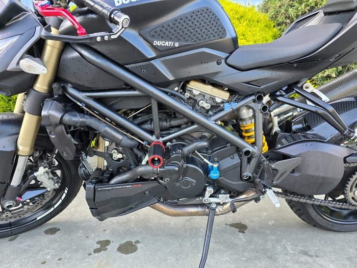 2012 DUCATI STREETFIGHTER 848 Black