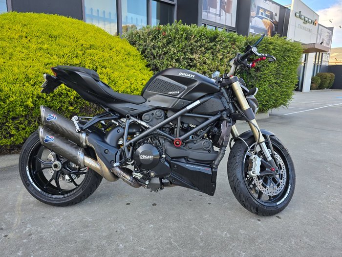 2012 DUCATI STREETFIGHTER 848 Black