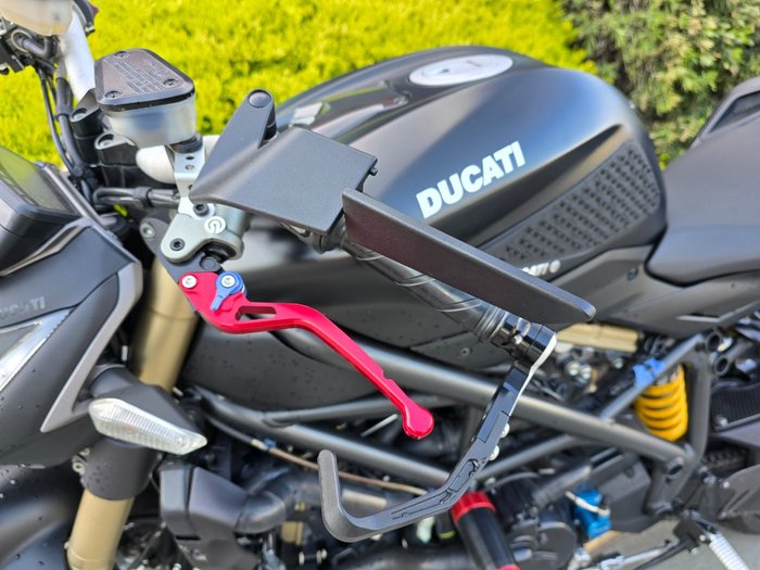 2012 DUCATI STREETFIGHTER 848 Black
