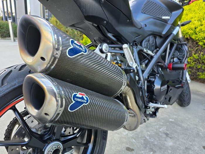 2012 DUCATI STREETFIGHTER 848 Black