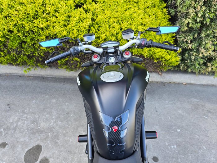 2012 DUCATI STREETFIGHTER 848 Black
