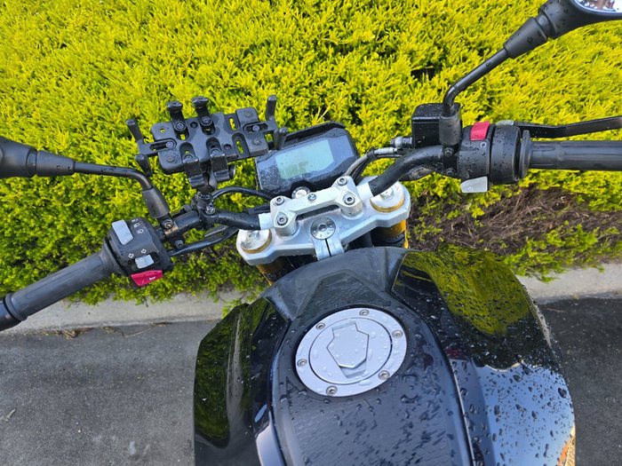 2021 BMW Motorrad G 310 R Black