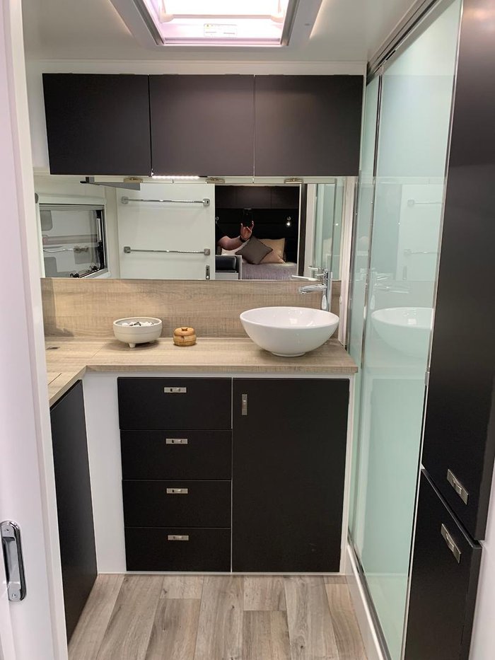 2025 Design RV Odyssey V7-7 Semi Off-Road