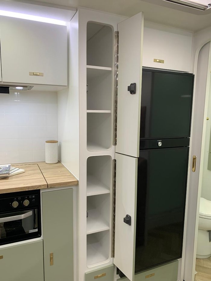 2025 Design RV Crx Semi Off Road Van 5-3, 20'6''