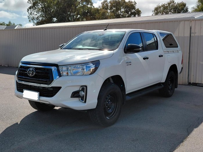 2020 Toyota Hilux SR