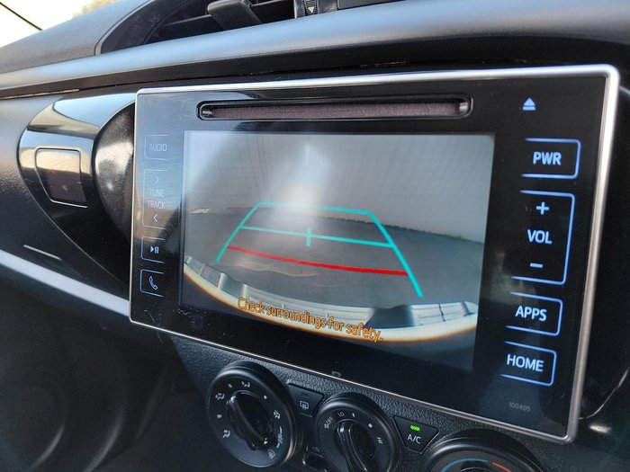 2020 Toyota Hilux SR