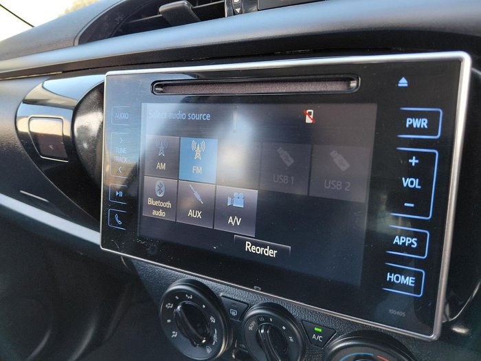 2020 Toyota Hilux SR