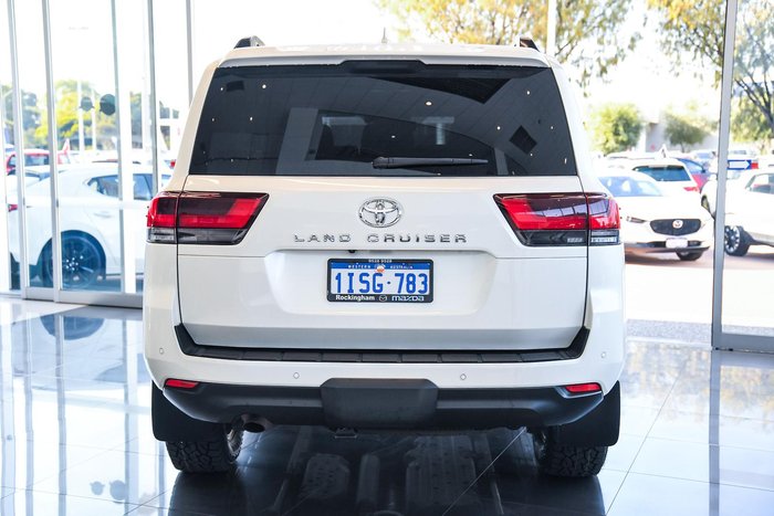 2021 Toyota Landcruiser VX FJA300R 4X4 Dual Range Glacier White
